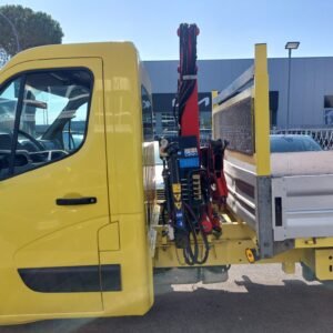RENAULT MASTER 3 POSTI RUOTE GEMELLATE+GRU FERRARI 531/A3 (3 SFILI) 2.3 DCI 131CV