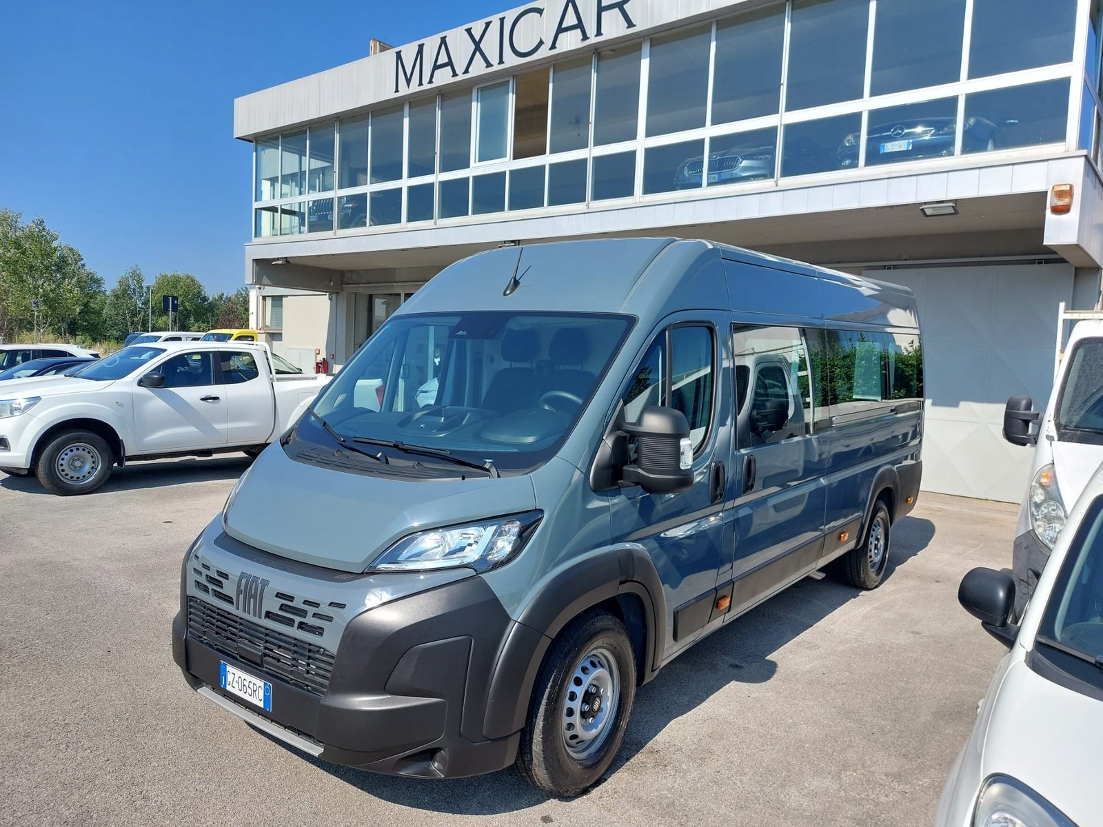 FIAT DUCATO MAXI KM0 VETRATO 3 PT DOPPIA PORTA LATERALE PATENTE C L4H2 DA ALLESTIRE 140CV