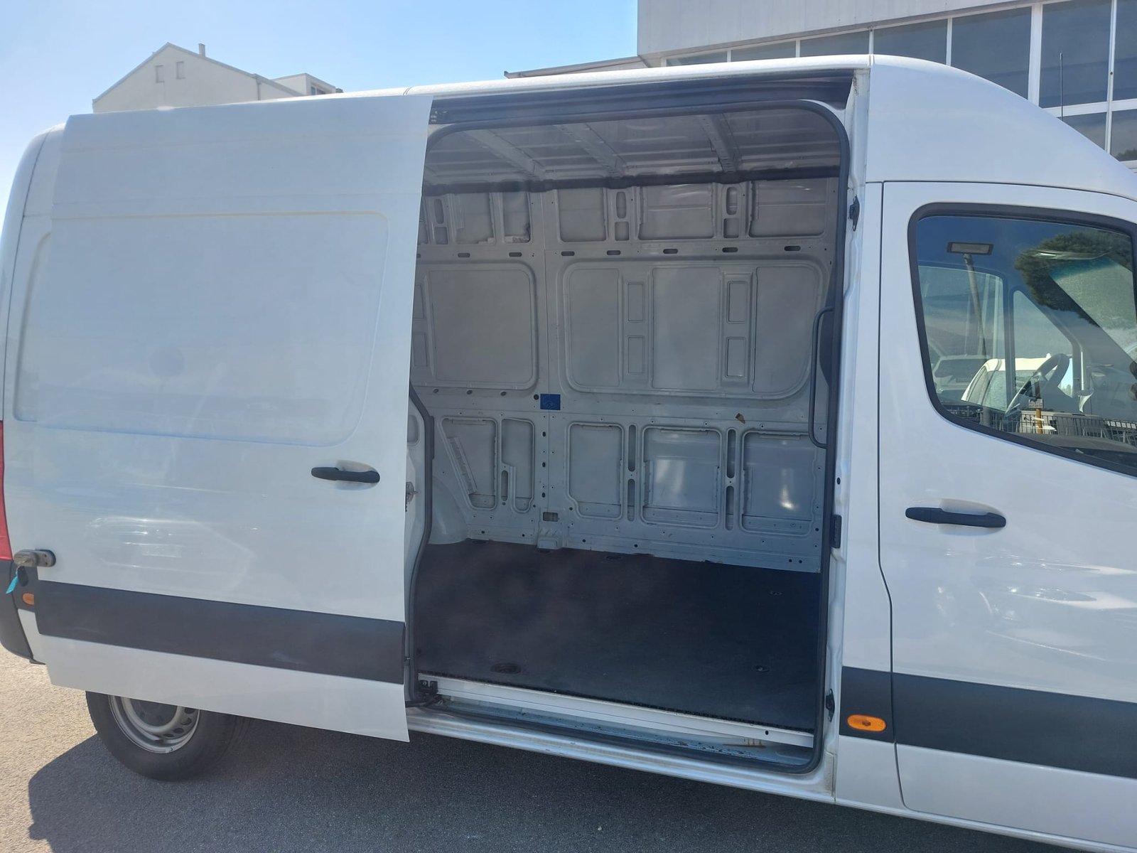 MERCEDES-BENZ SPRINTER 2.0 CDI 311 L2H2 116CV - immagine 8